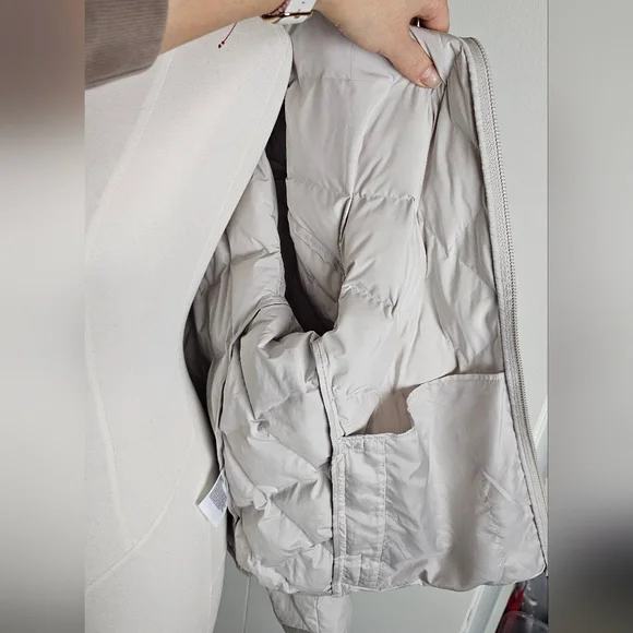 Uniqlo Women's Light Gray Puffer Jacket PUFFTECH Parka Size L - Picture 5 of 8